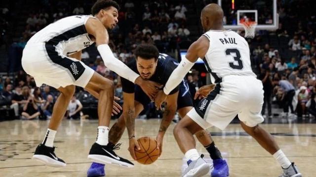 bob官方网站-场内场外保罗都在发光发热，受益者不止文班一人