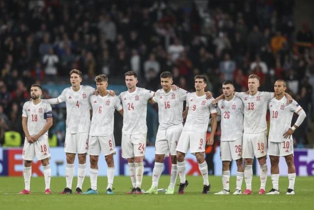 bob半岛-西班牙倒在自己最好的比赛后，带着遗憾和希望离开