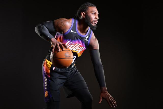 bob官方网站-两队只有1人拥有总决赛经历 克劳德拒绝重蹈覆辙